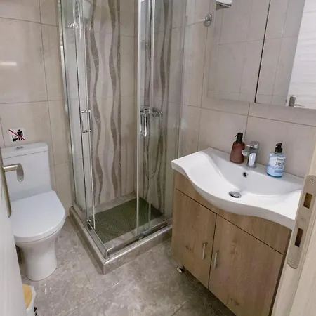 Homie Centrie 6 公寓 *