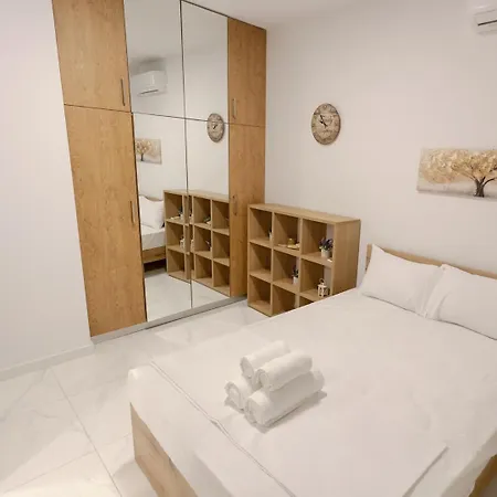 公寓 Homie Centrie 6 *